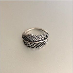 Pandora Feather Ring